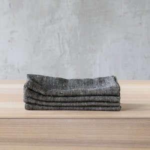 Chevron Schwarze Servietten