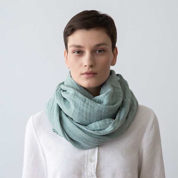 Moss Green Leinen Sommerschal Garza