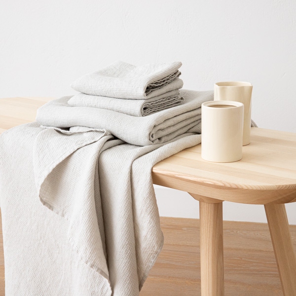 Handtuchset aus Leinen als Weihnachtsgeschenk