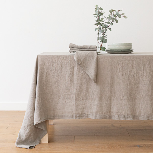Stonewashed Taupe Leinen Tischdecke